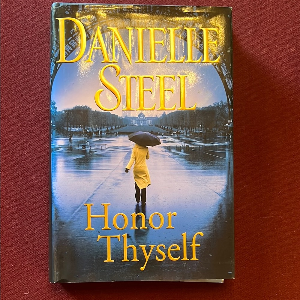 Danielle Steel 'Honor Thyself' Hardcover Book